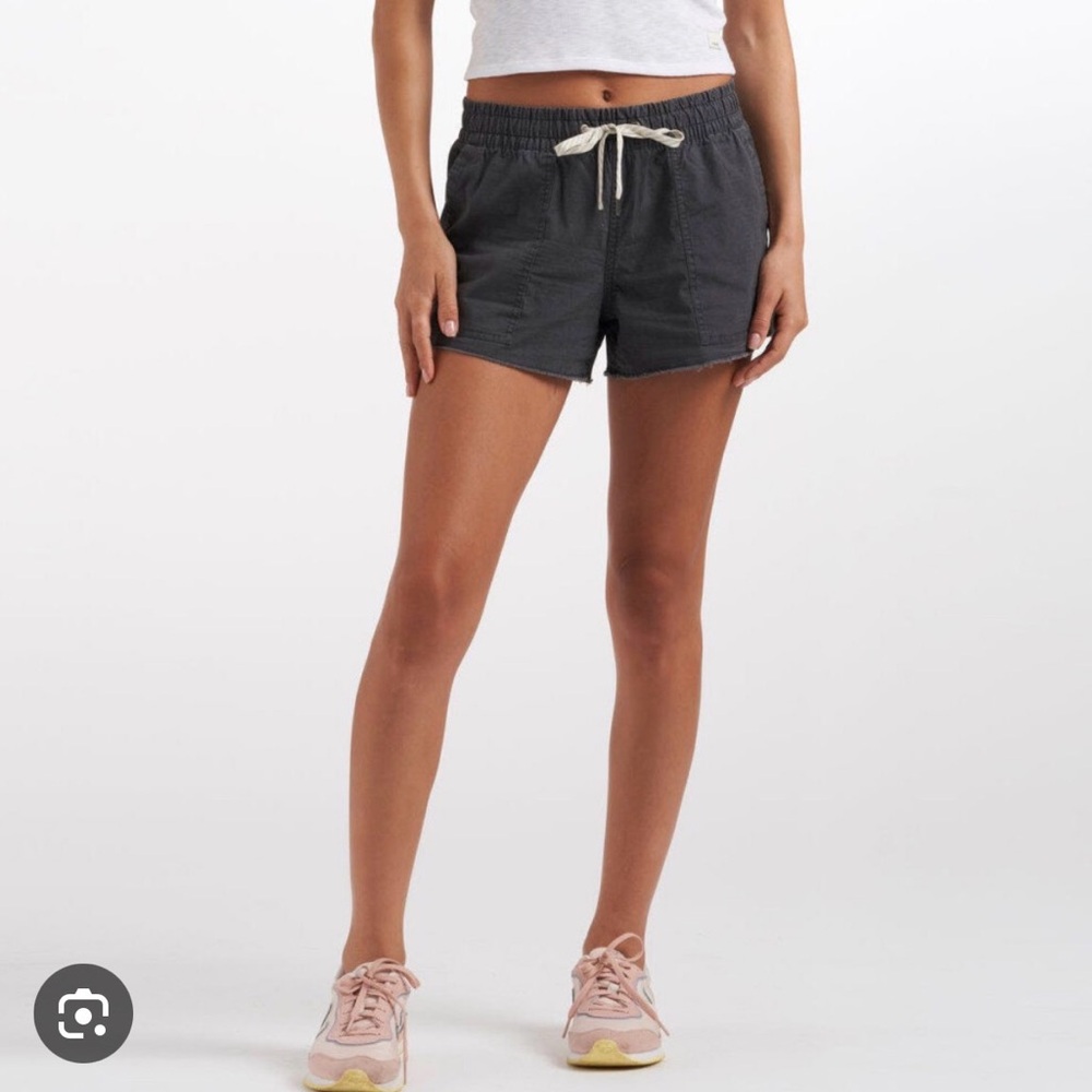 Vuori Women's Ripstop Shorts